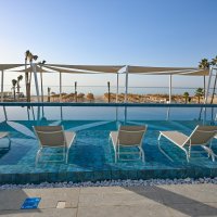 ONE RESORT PREMIUM