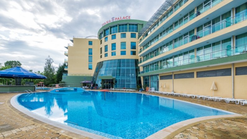 Ivana Palace