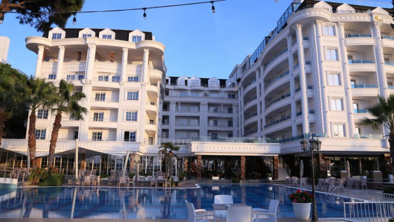 Hotel Grand Blue Fafa