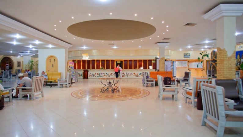 Houda Golf Beach & Aqua Park