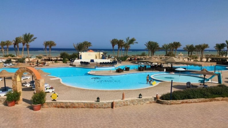 PROTELS CRYSTAL BEACH RESORT