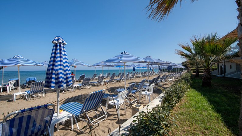 Hotel Hydramis Palace Beach Resort