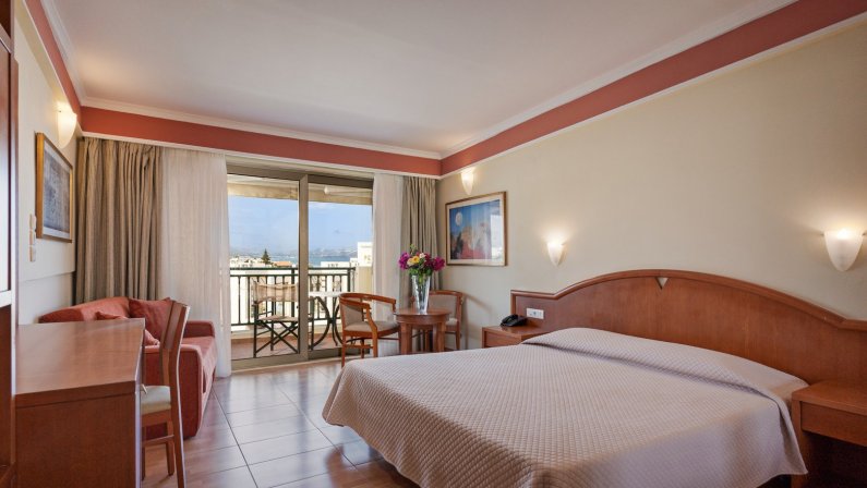 Hotel Hydramis Palace Beach Resort