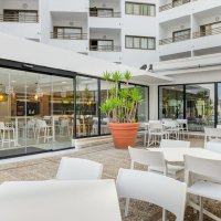 Vibra Beverly Playa Hotel
