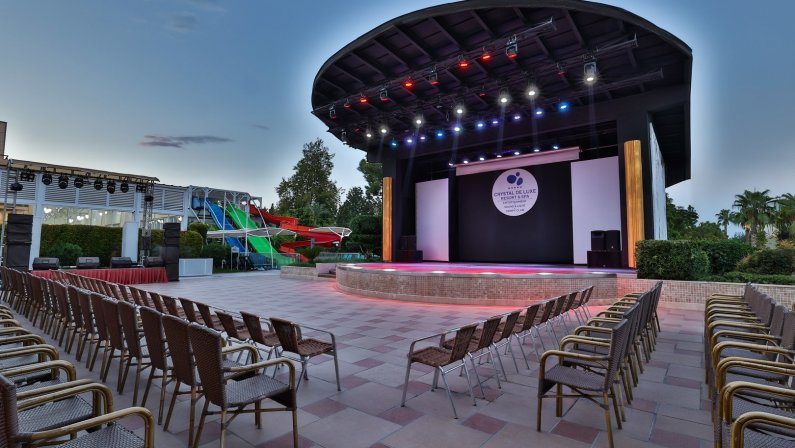 Crystal De Luxe Resort and Spa