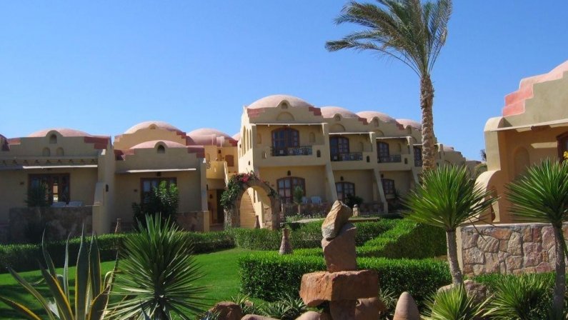 PROTELS CRYSTAL BEACH RESORT