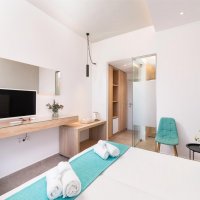 Happy Days Hotel