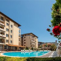 Aparthotel Rose Village ÖE