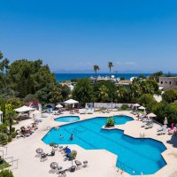 HAPPY DAYS HOTEL