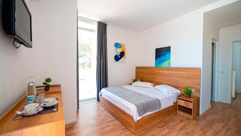 Hotel Besani