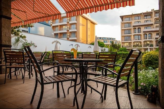 Aparthotel Rose Village ÖE