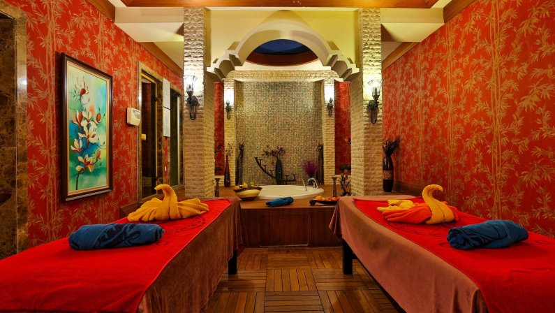 Crystal De Luxe Resort and Spa