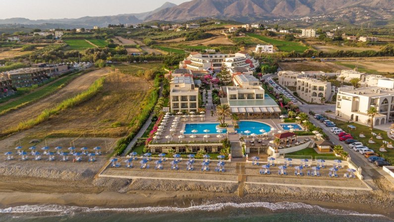 Hotel Hydramis Palace Beach Resort