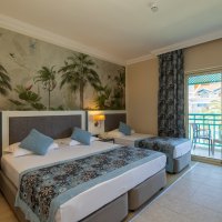 Crystal Paraiso Verde Resort and Spa