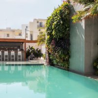 Manousos City Hotel