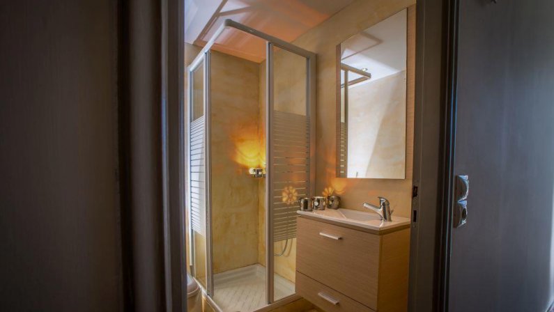 Natalie Hotel