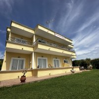 Alexandros Apartmanház