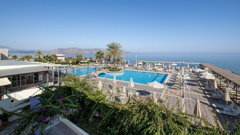 Hotel Hydramis Palace Beach Resort