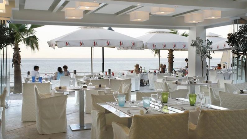Glaros Beach Hotel