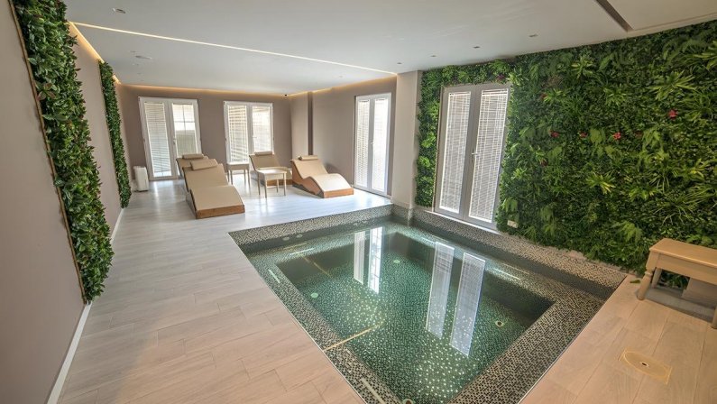 Hotel Flower & Spa