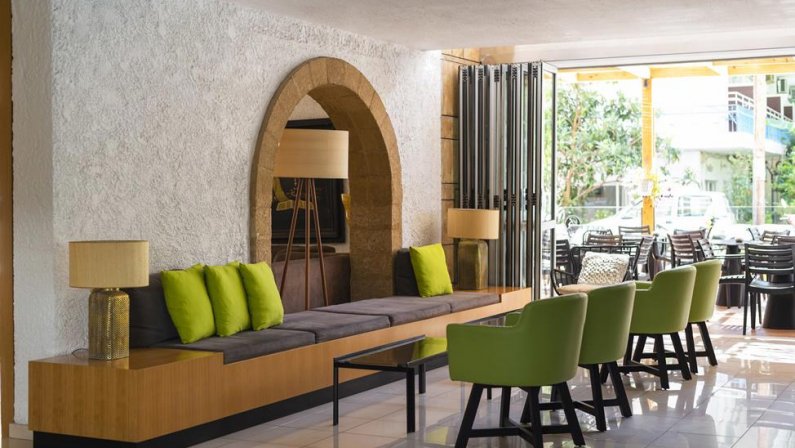 Athena Hotel