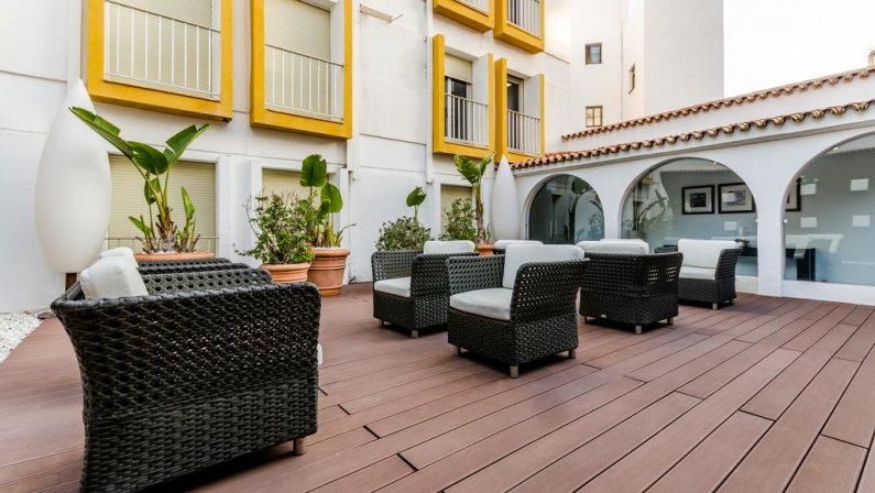 Virgen de los Reyes Hotel