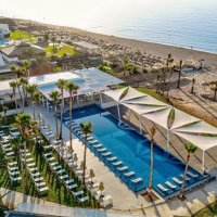 ONE RESORT PREMIUM