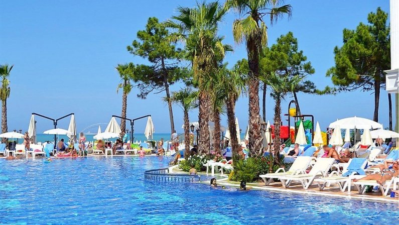 Hotel Grand Blue Fafa