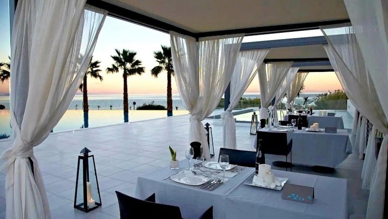 TESORO BLU HOTEL & SPA