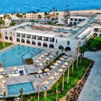 ONE RESORT PREMIUM