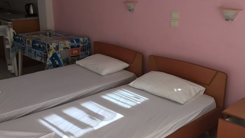 Ilias Apartmanház - Sarti