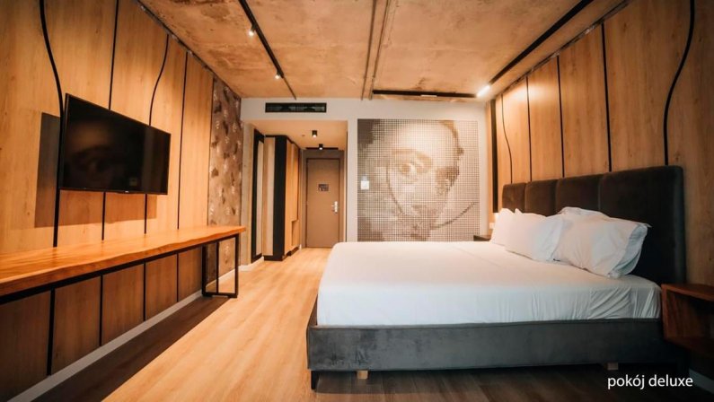 Hotel AMR