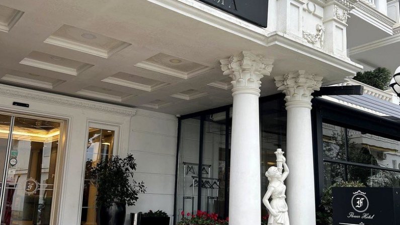 Hotel Flower & Spa