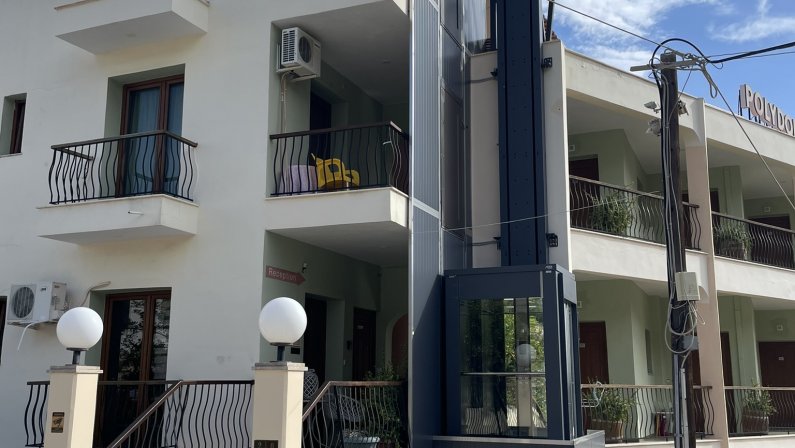 Polydor Apartmanház-TOLO