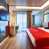 GRANADA LUXURY RED 