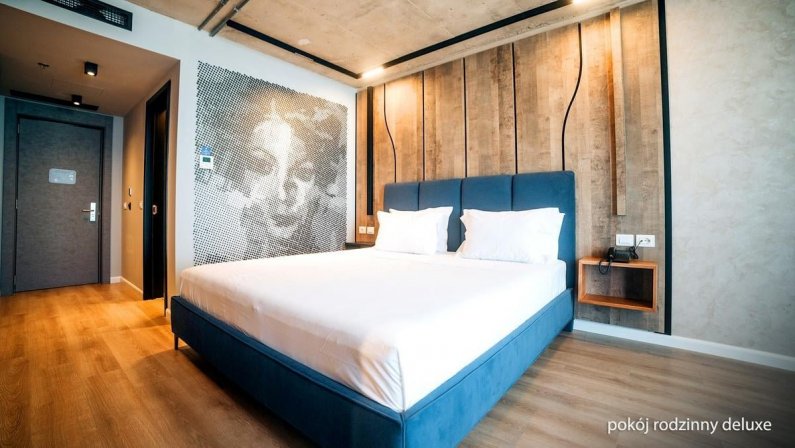 Hotel AMR